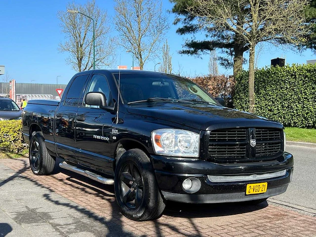 Dodge - 1500 5.7 hemi - ram - 6 pers - 2-vgd-21 - afbeelding 12 van  19