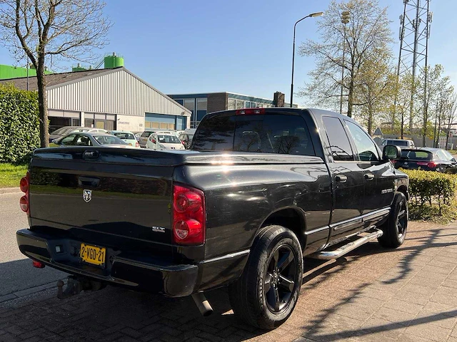 Dodge - 1500 5.7 hemi - ram - 6 pers - 2-vgd-21 - afbeelding 13 van  19