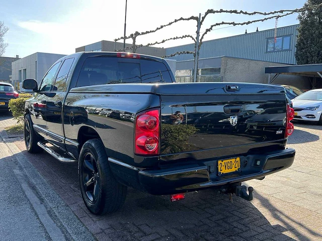Dodge - 1500 5.7 hemi - ram - 6 pers - 2-vgd-21 - afbeelding 14 van  19