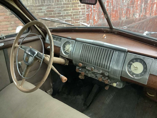 Dodge - 1947 - d24 - personenauto - afbeelding 4 van  25