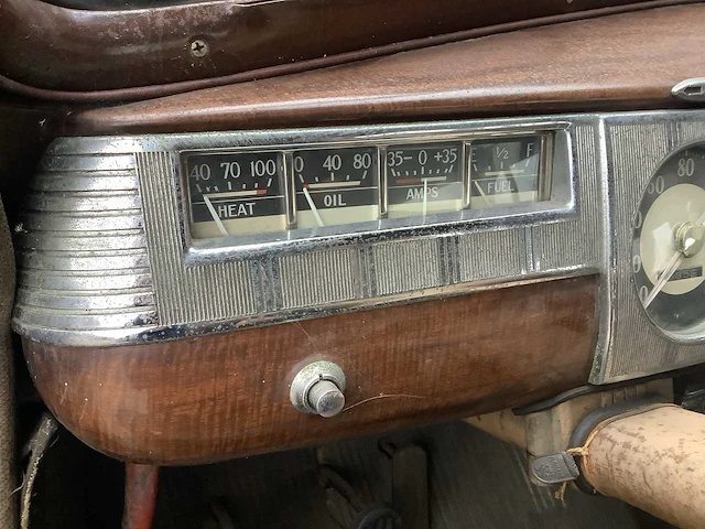 Dodge - 1947 - d24 - personenauto - afbeelding 9 van  25