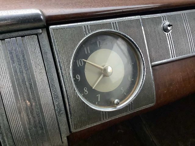 Dodge - 1947 - d24 - personenauto - afbeelding 13 van  25