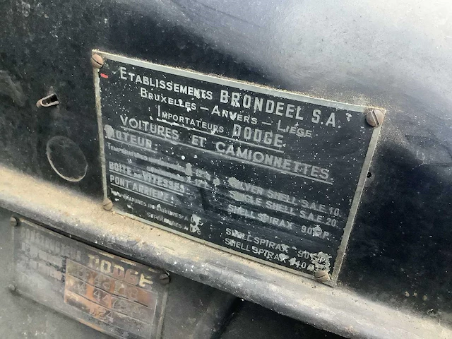 Dodge - 1947 - d24 - personenauto - afbeelding 16 van  25