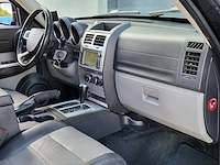 Dodge - 2007 - nitro - 3.7 v6 sxt - benzine - lpg - 63-xs-fs - afbeelding 13 van  23