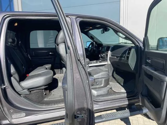 Dodge - 2017 - ram 1500 - 5.7 v8 4x4 qc 6'4l lpg - personenauto - afbeelding 7 van  23