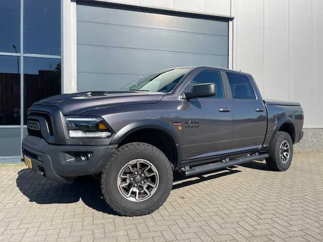 Dodge - 2017 - ram 1500 - 5.7 v8 4x4 qc 6'4l lpg - personenauto - afbeelding 1 van  23