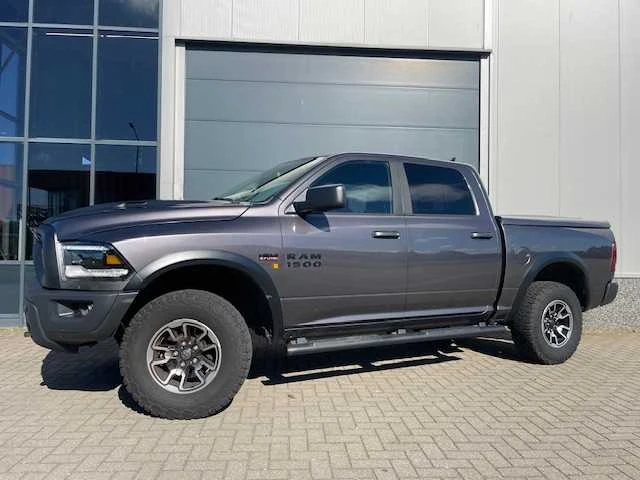 Dodge - 2017 - ram 1500 - 5.7 v8 4x4 qc 6'4l lpg - personenauto - afbeelding 17 van  23