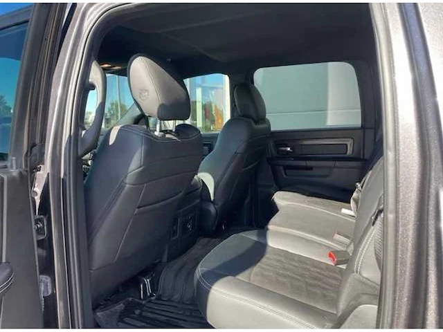 Dodge - 2017 - ram 1500 rebel - 5.7 v8 4x4 qc 6'4 la - personenauto - afbeelding 5 van  32