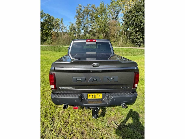Dodge - 2017 - ram 1500 rebel - 5.7 v8 4x4 qc 6'4 la - personenauto - afbeelding 24 van  32