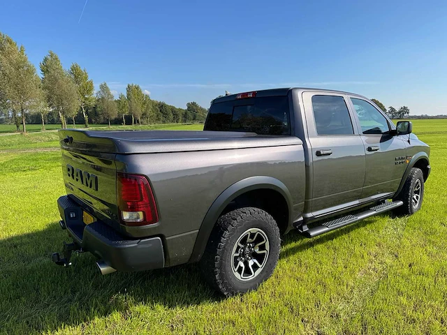 Dodge - 2017 - ram 1500 rebel - 5.7 v8 4x4 qc 6'4 la - personenauto - afbeelding 30 van  32