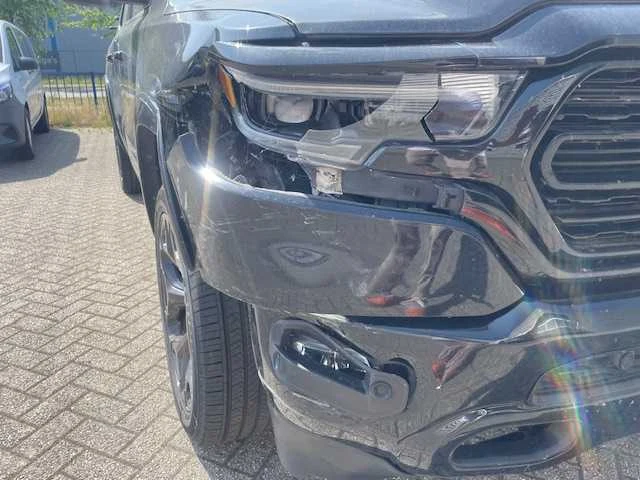 Dodge - 2020 - ram 1500 - 5.7 v8 4x4 cc limited - afbeelding 15 van  16