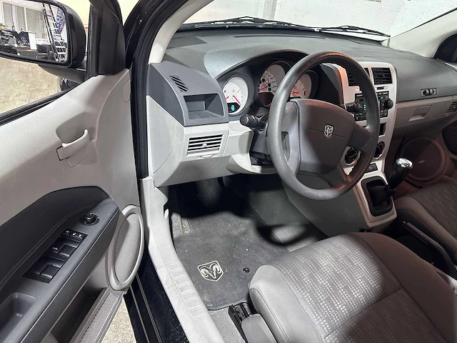 Dodge - caliber - 1.8 se - 52-xh-tr - afbeelding 19 van  19