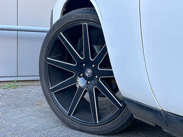 Dodge - challenger - 3.5 - 2010 - afbeelding 18 van  20