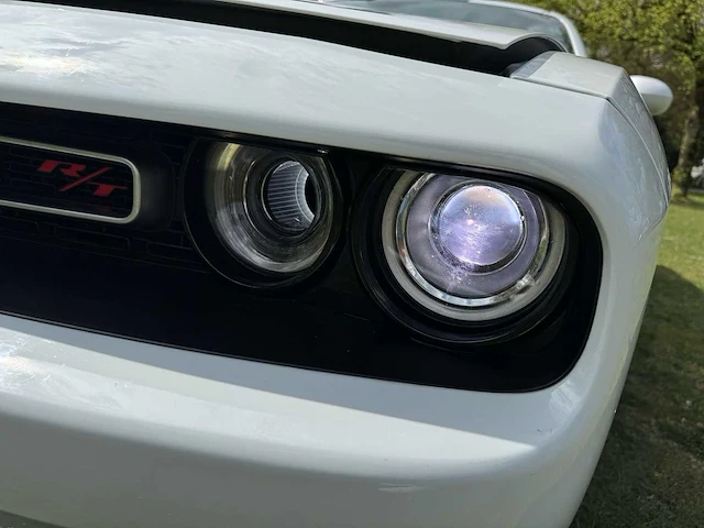 Dodge - challenger - 5.7 v8 hemi - 2015 - afbeelding 2 van  27
