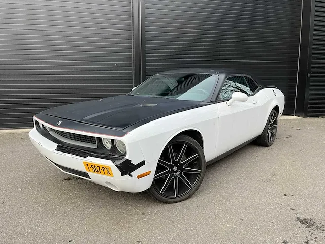 Dodge - challenger - t-567-px - 2010 - afbeelding 1 van  19