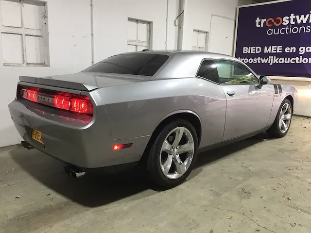 Dodge - challenger r/t - 5.7 v8 automaat - t-012-xv - afbeelding 5 van  27
