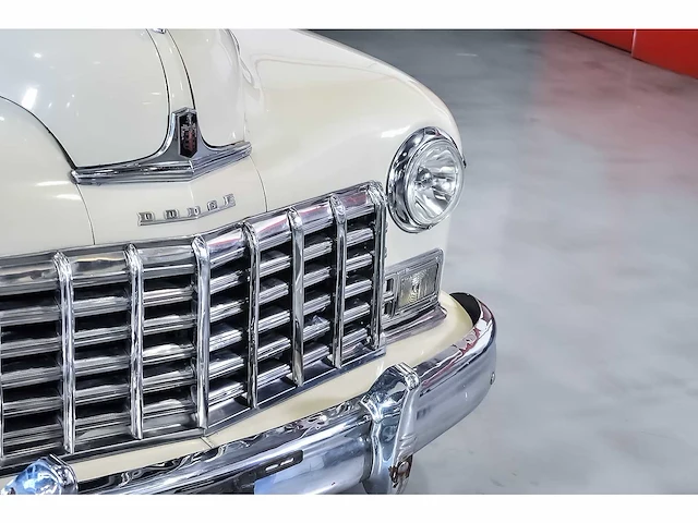 Dodge - deluxe coupe 230ci i6 - 1948 - afbeelding 11 van  74