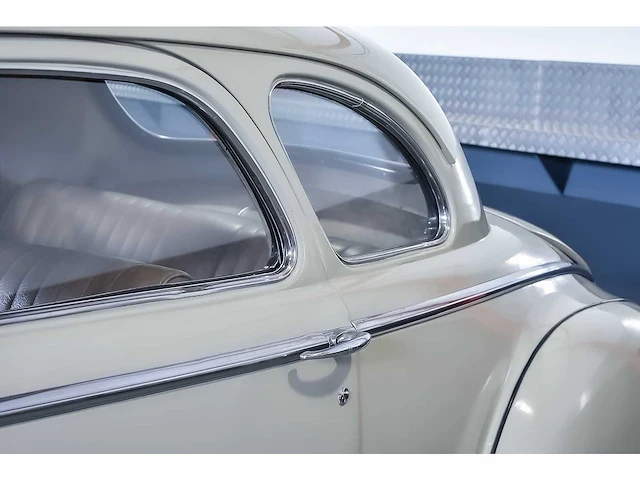 Dodge - deluxe coupe 230ci i6 - 1948 - afbeelding 18 van  74