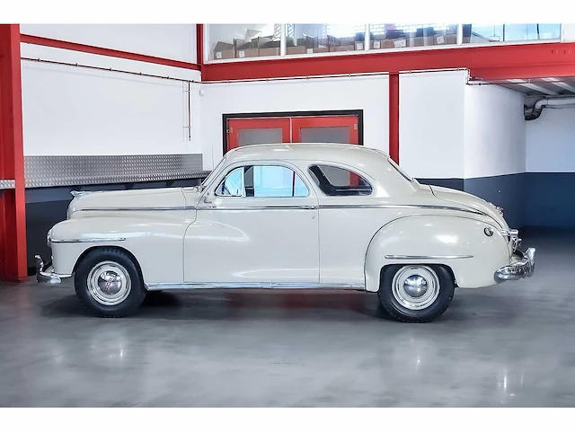 Dodge - deluxe coupe 230ci i6 - 1948 - afbeelding 31 van  74