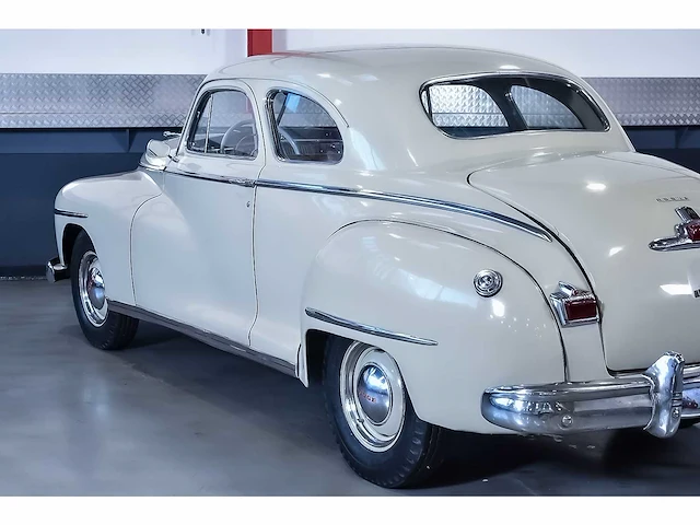Dodge - deluxe coupe 230ci i6 - 1948 - afbeelding 37 van  74