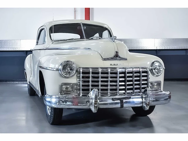 Dodge - deluxe coupe 230ci i6 - 1948 - afbeelding 34 van  74