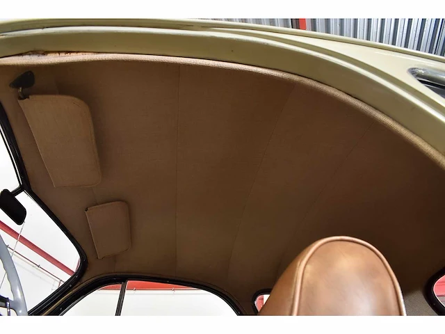 Dodge - deluxe coupe 230ci i6 - 1948 - afbeelding 59 van  74