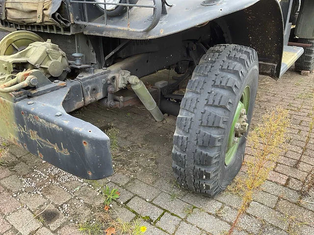 Dodge - legervoertuig - afbeelding 2 van  21