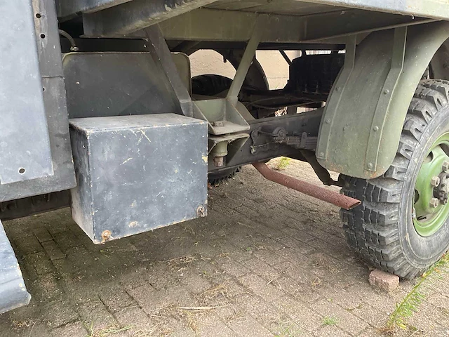 Dodge - legervoertuig - afbeelding 6 van  21