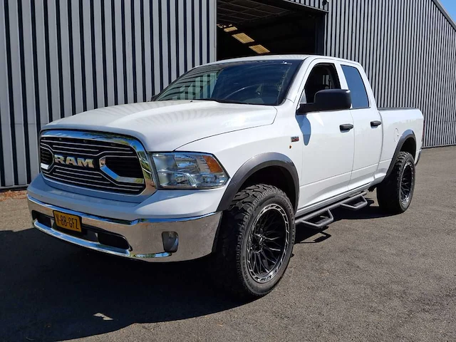 Dodge - ram 1500 - 3.6 v6 qc 6'4 - 2019 - 309pk - afbeelding 1 van  25