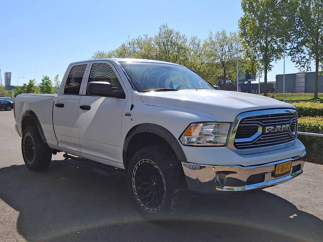 Dodge - ram 1500 - 3.6 v6 qc 6'4 - 2019 - 309pk - afbeelding 12 van  25