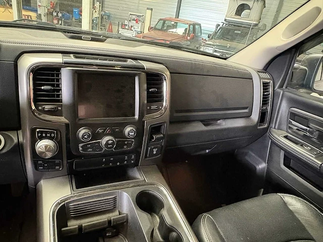 Dodge - ram 1500 - 5.7 v8 qc 6'4 - bedrijfswagen - afbeelding 10 van  41