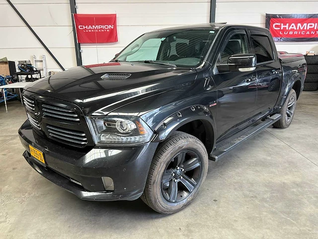 Dodge - ram 1500 - 5.7 v8 qc 6'4 - bedrijfswagen - afbeelding 1 van  41