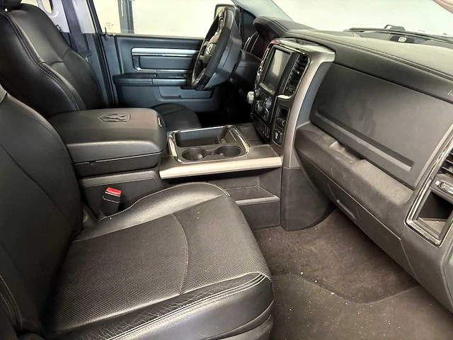 Dodge - ram 1500 - 5.7 v8 qc 6'4 - bedrijfswagen - afbeelding 33 van  41