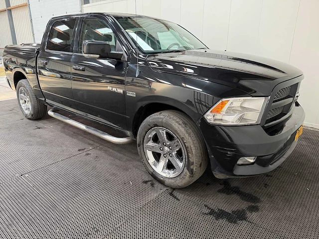 Dodge - ram 1500 - 5.7 v8 qc 6'4 - dubbel cabine -lpg- bedrijfswagen - 2011 - afbeelding 2 van  40