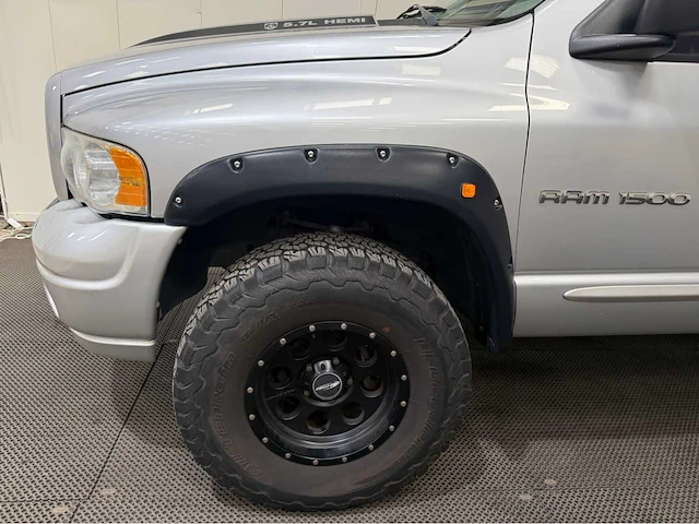 Dodge - ram 1500 - hemi 5.7 - bedrijfswagen - 2005 - afbeelding 32 van  34