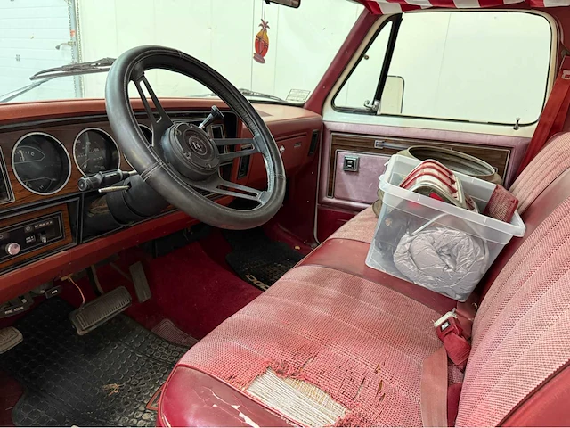 Dodge - ram 1500 - prospector - oldtimer - 1984 - afbeelding 9 van  36