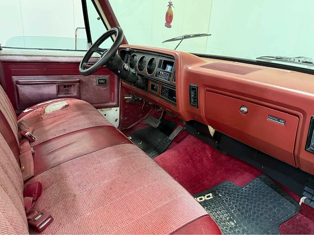 Dodge - ram 1500 - prospector - oldtimer - 1984 - afbeelding 16 van  36