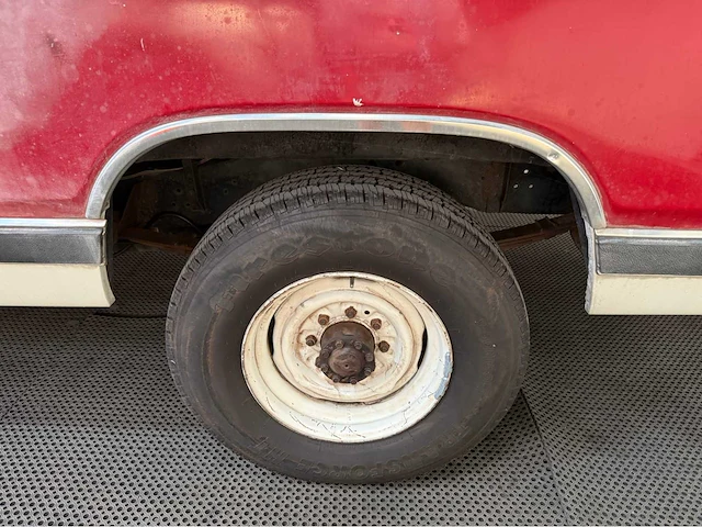 Dodge - ram 1500 - prospector - oldtimer - 1984 - afbeelding 26 van  36