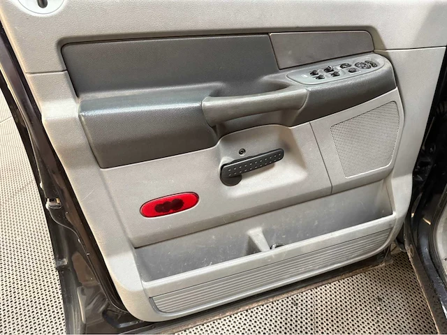 Dodge - ram 2500 - hemi 5.7 v8 - dubbel cabine - bedrijfswagen - 2008 - afbeelding 17 van  29