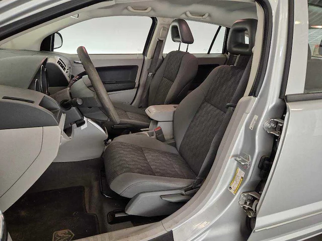 Dodge caliber 1.8 s 2009 | 23-jvl-9 - afbeelding 2 van  17