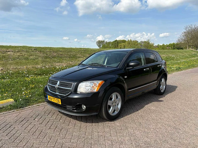 Dodge caliber 1.8 sxt, 48-tt-zb - afbeelding 1 van  25