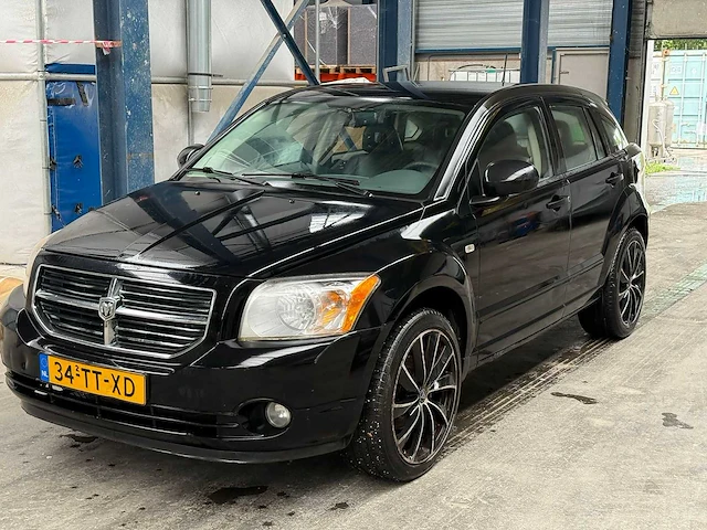 Dodge caliber 2.0 sxt , 34-tt-xd - afbeelding 1 van  11