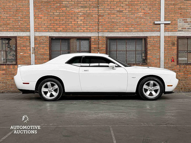 Dodge challenger 3.5 v6 258pk se 2010 - afbeelding 4 van  43