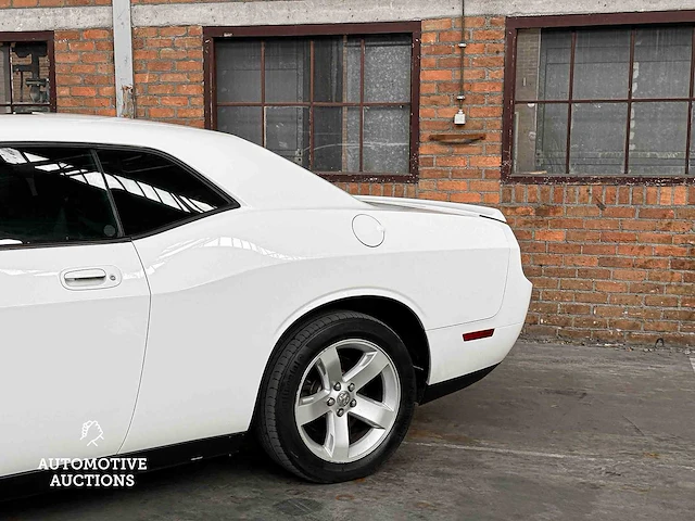 Dodge challenger 3.5 v6 258pk se 2010 - afbeelding 34 van  43