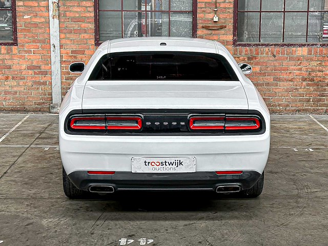 Dodge challenger 3.6 v6 305pk 2016 - afbeelding 5 van  39