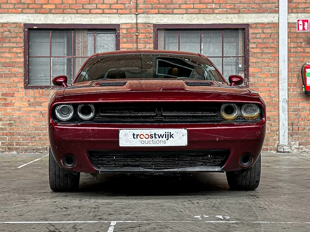 Dodge challenger 3.6 v6 305pk 2018 - afbeelding 34 van  39