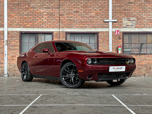 Dodge challenger 3.6 v6 305pk 2018 - afbeelding 37 van  39