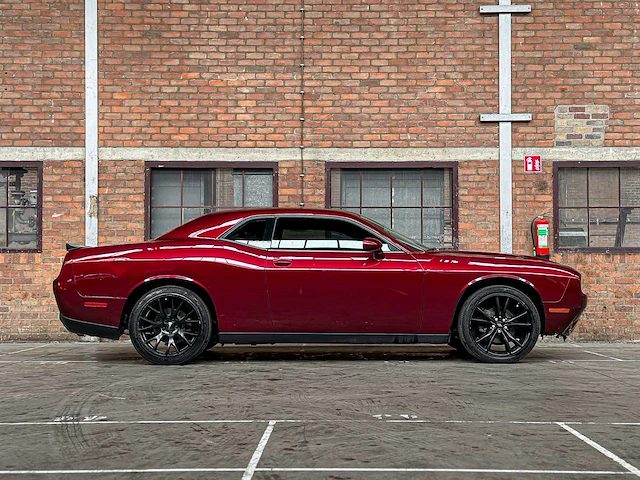 Dodge challenger 3.6 v6 305pk 2018 - afbeelding 39 van  39