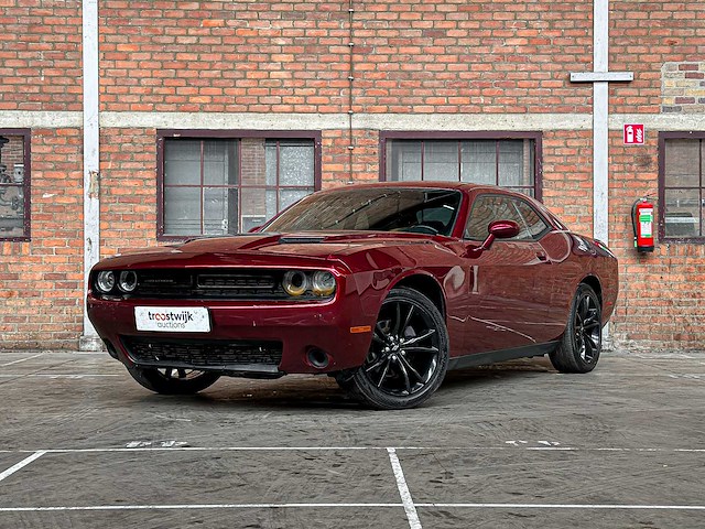 Dodge challenger 3.6 v6 305pk 2018 - afbeelding 1 van  39