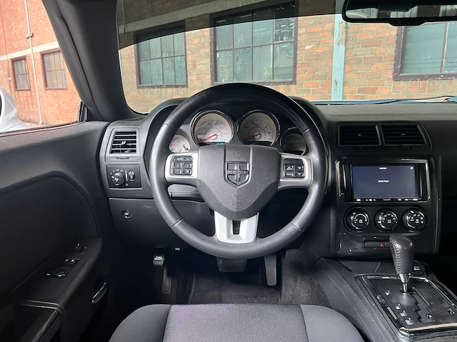 Dodge challenger 3.6 v6 309pk 2013 - afbeelding 31 van  48